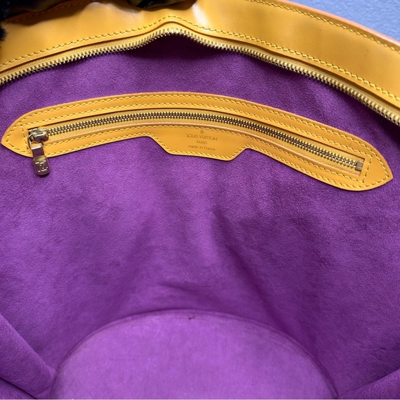 🌻⭐️Louis Vuitton Saint Jacques in EPI Leather⭐️🌻 - Picture 12 of 16